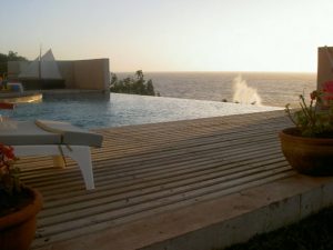 Piscinas de Hormigón construida por Inge4 en Chile con diseño moderno y alta calidad